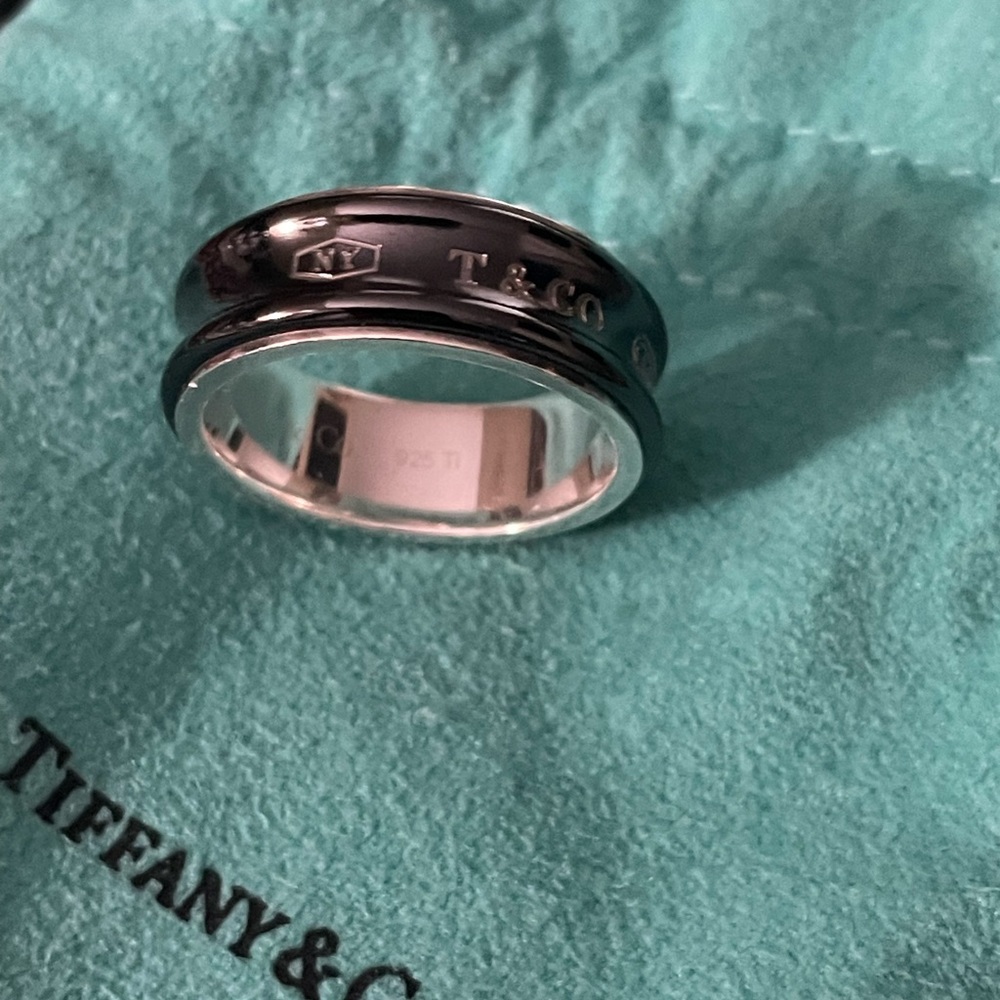 T&co. Ring - Picture 6 of 9